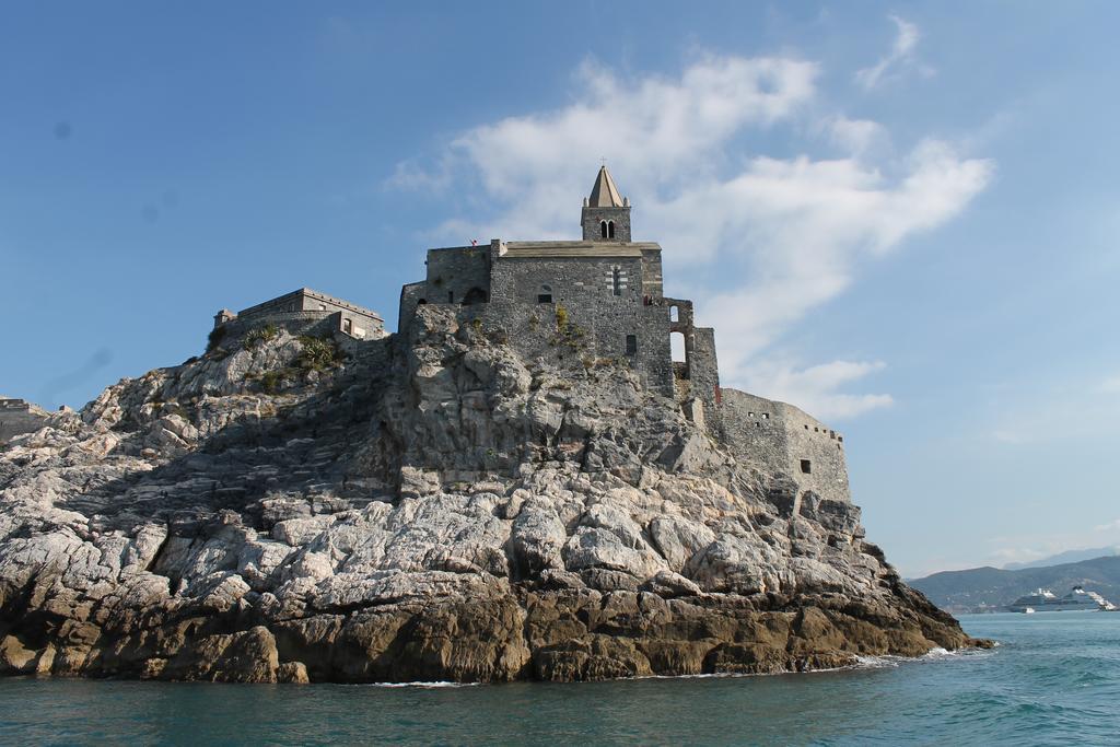 Apartamento Casa Di Ariel La Spezia Exterior foto